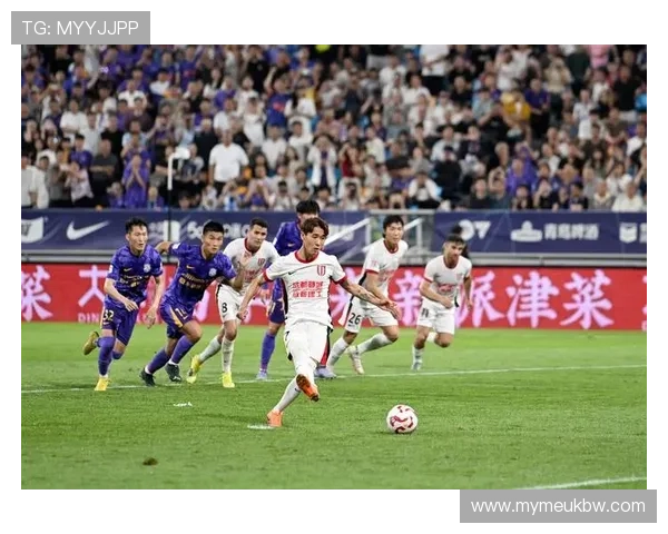 成都足球队个人能力变革引发热议助力球队崛起与发展